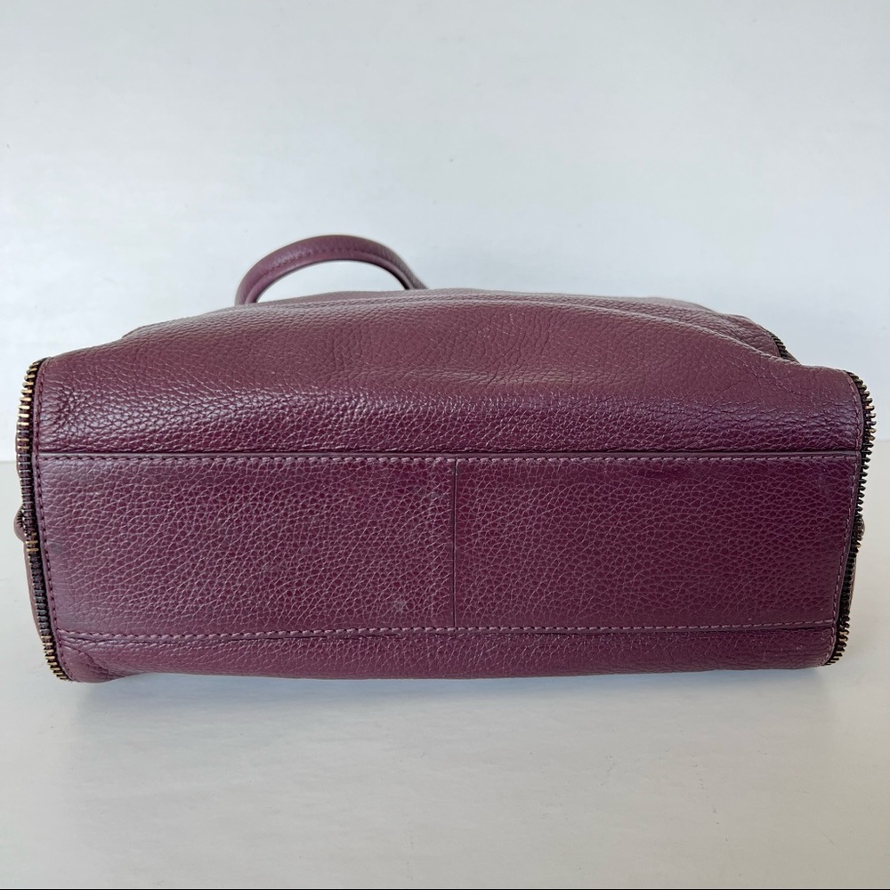 BOTKIER Soho Plum Burgundy Pebbled Leather Zipper Detail Large Shoulder Bag Tote - Picture 7 of 14